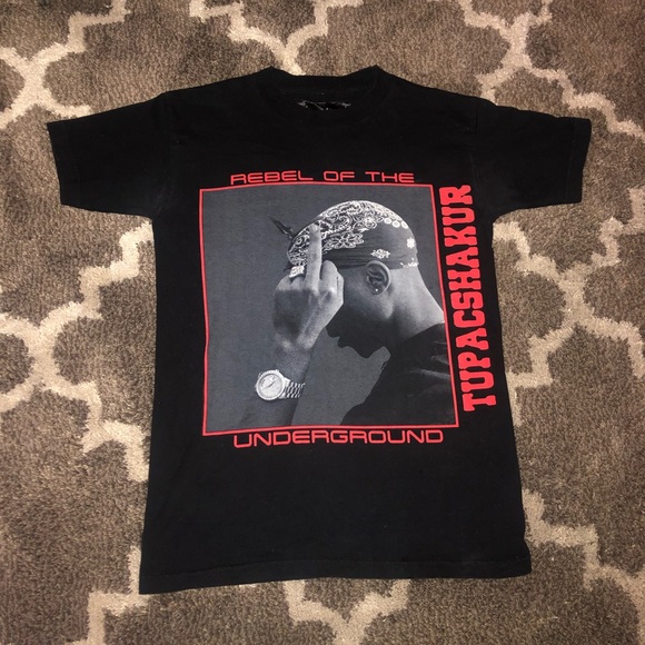 vlone tupac tee